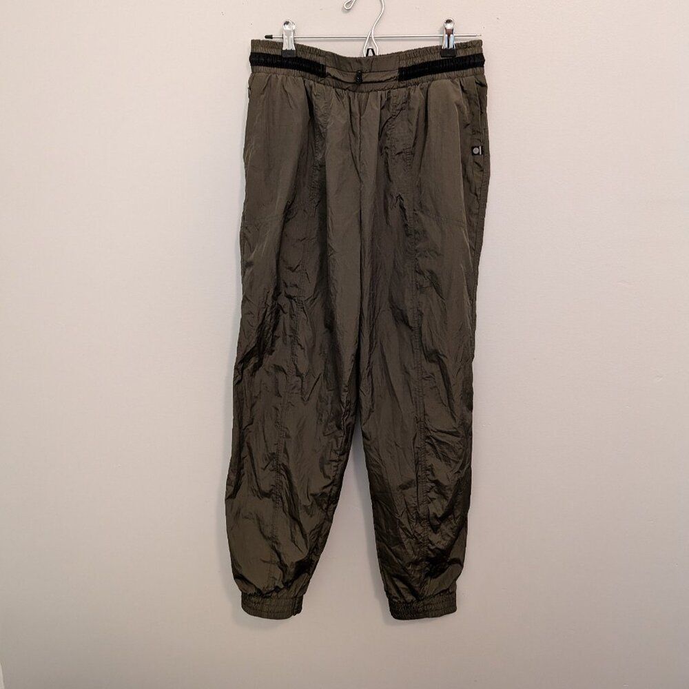 Zella Lightweight Jogger Pant Size Medium Women's Zip Pockets Green - Picture 3 of 9